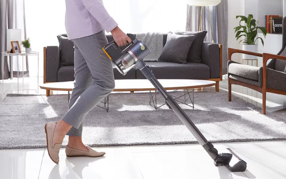 /ae/lg-story/helpful-guide/easy-cleaning-with-lgs-cordless-vacuum-cleaners/Best Cordless Vaccum Cleaner